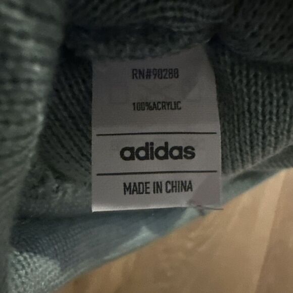 adidas Women's 2 Pack Grove Knit Cuff Beanies Green White NEW - Picture 6 of 6